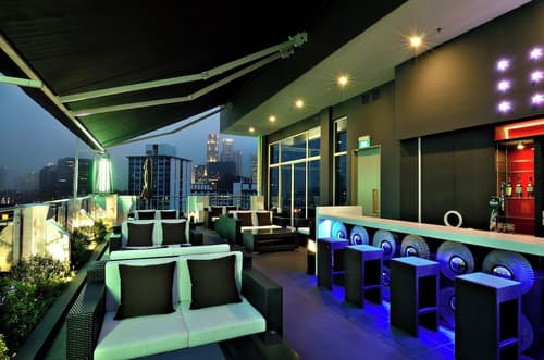 The Seacare Hotel, Exterior