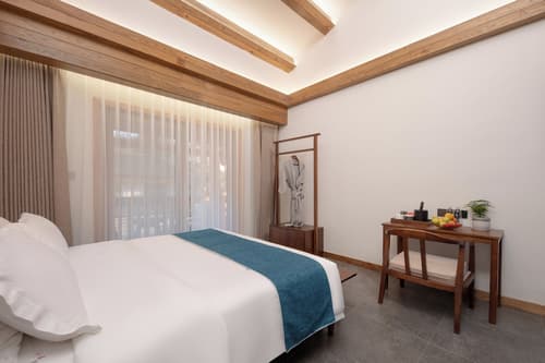 Zhangjiajie Valley Love Holiday Hotel, Room