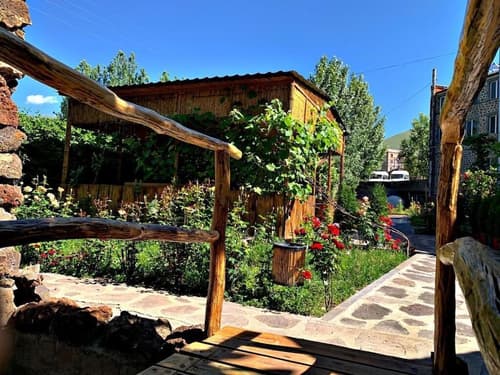 Mina Hotel