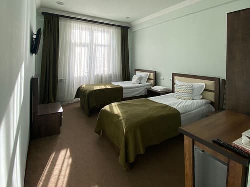 Mina Hotel