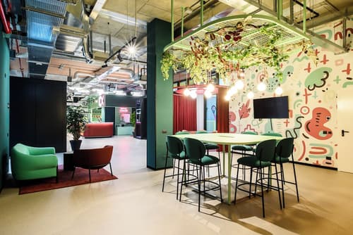 CX Modena Crocetta, Lobby lounge