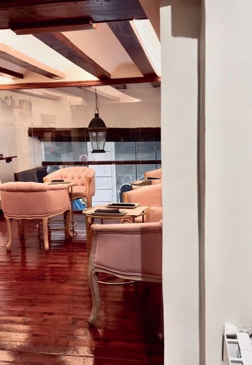 Catalina Suites Hotel