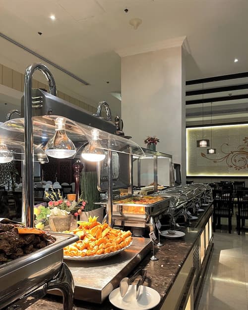 Sapphire Plaza Hotel