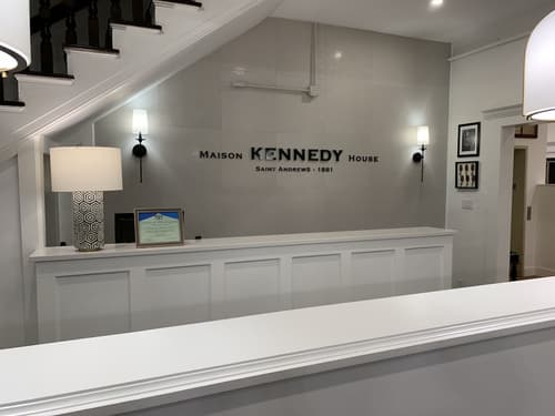 Kennedy House, Reception