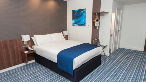 Holiday Inn Express Aberdeen Airport by IHG