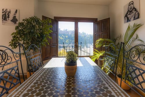 Casa Bombo, Lobby sitting area