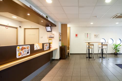 B&B HOTEL Paris Le Bourget