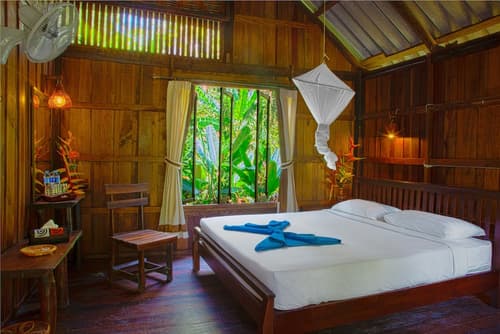 Khao Sok Riverside Cottage, Room