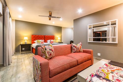 Nut Grove Boutique Hotel, Room