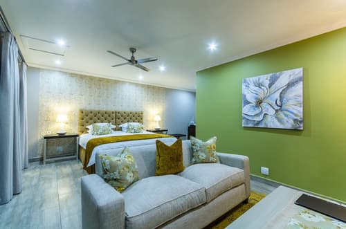 Nut Grove Boutique Hotel, Room