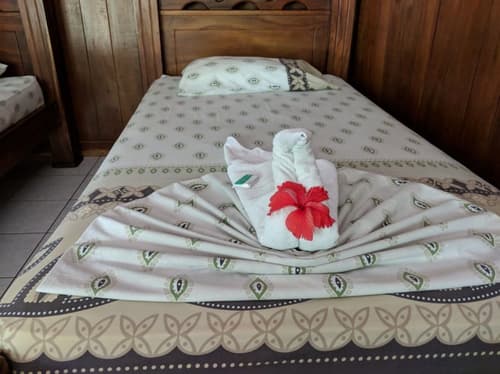 Miss Junies Lodge, Room