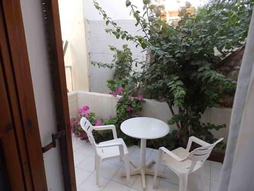 Alexandra Hotel, Terrace/patio