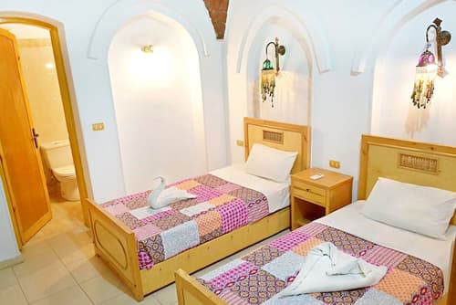 Hotel Sheherazade, Room