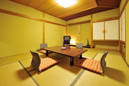 Nakayasu Ryokan, Primary image