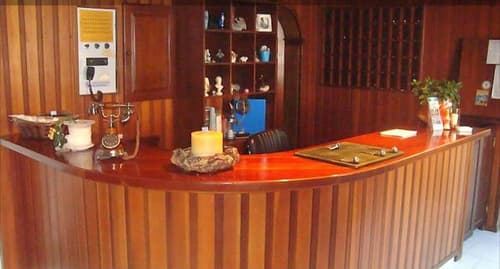 Sunlight Hotel, Reception