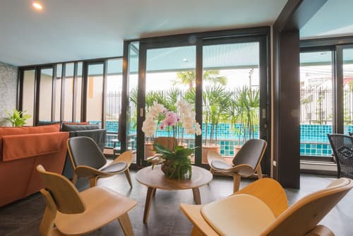 Lani Chiang Mai Hotel, Reception