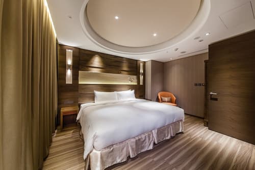 Green World Taipei Station, Room