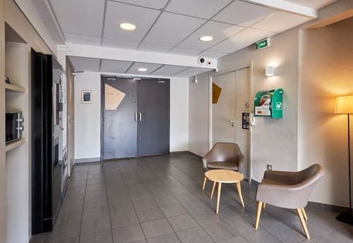 B&B HOTEL Caen Mémorial, Lobby