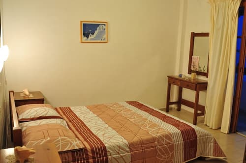 Michalis Apartments near the beaches with sea view