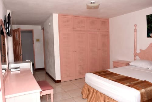 Marine View Hotel, Room