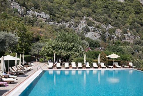 Dionysos Hotel, Infinity pool