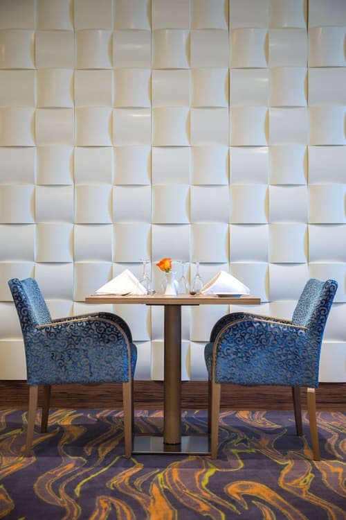 Radisson Blu Hotel, Jeddah Plaza, Restaurant