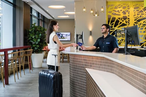 Holiday Inn Express Sydney Macquarie Park by IHG, Reception
