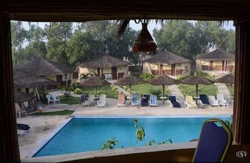 Hotel & Campement du Lac Rose, Outdoor pool