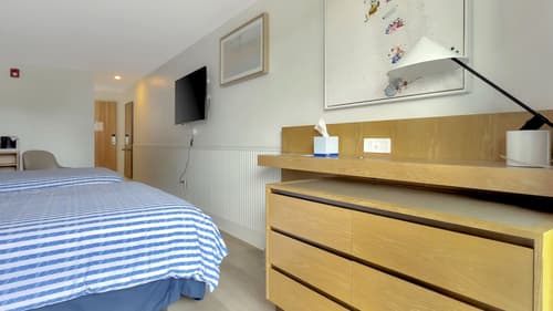 Harborline Hotel