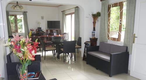 Forest Lodge Guest House