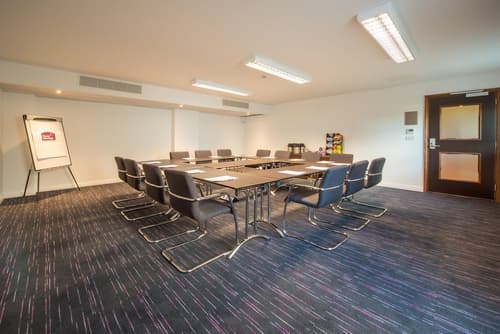 Premier Inn Winchester, Meeting facility