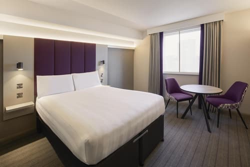 Premier Inn Salisbury North Bishopdown