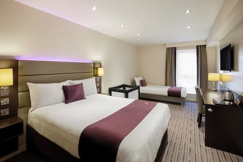 Premier Inn Stirling City Centre