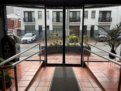 Great Southern Hotel Perth, Front of property