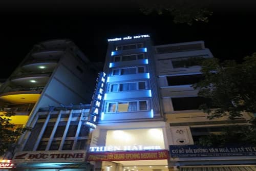 Thien Hai Hotel, Front of property - evening/night
