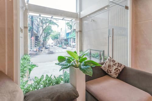 Thien Hai Hotel, Lobby sitting area