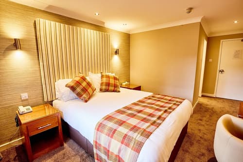 Abbotsford Hotel, Room