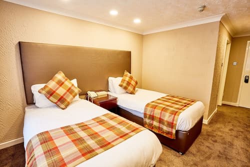 Abbotsford Hotel, Room