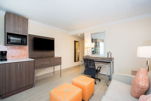 Holiday Inn Express & Suites Nassau by IHG