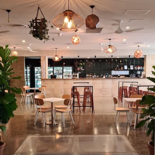 Rambutan Resort, Cafe