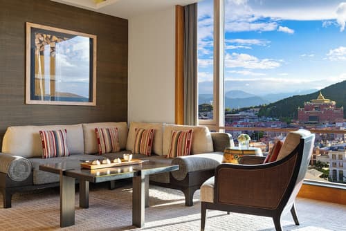 Shangri-La Resort, Shangri-La, Room