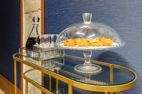 Behotelisboa, Reception