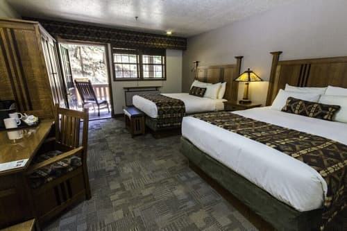 Zion Lodge - Inside the Park, Room