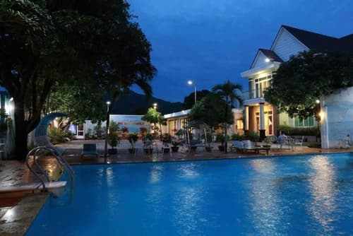 Gold Stars Hotel, Pool