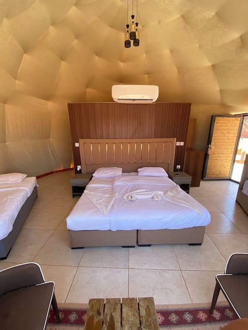 Rum Elegance luxury camp, Room