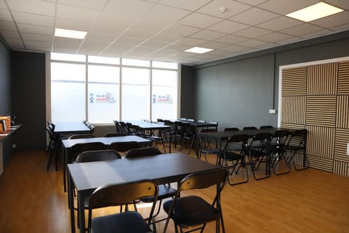 Blue Viking Pods, Interior