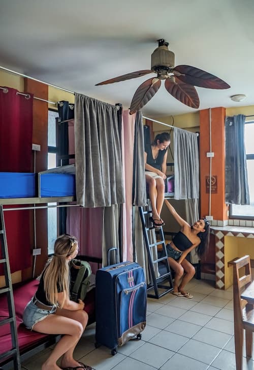 Kiban's Surf Hostel, 