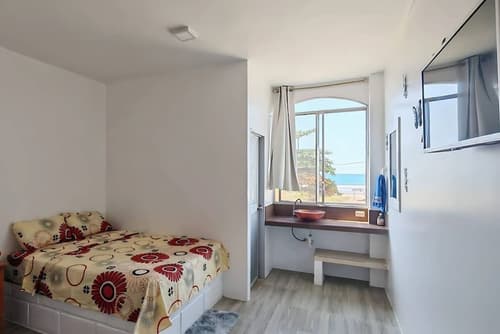 Cali hotel in Montanita beach, Room