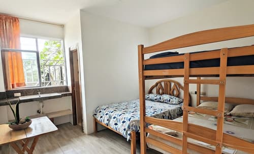 Cali hotel in Montanita beach, Room