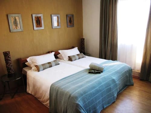 PebbleStoneHouse Bed & Breakfast
